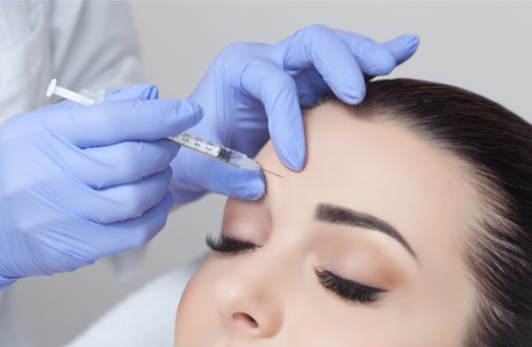 Preenchimento Facial com Ácido Hialurônico